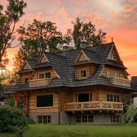 Dom Krzeptówki 133 *